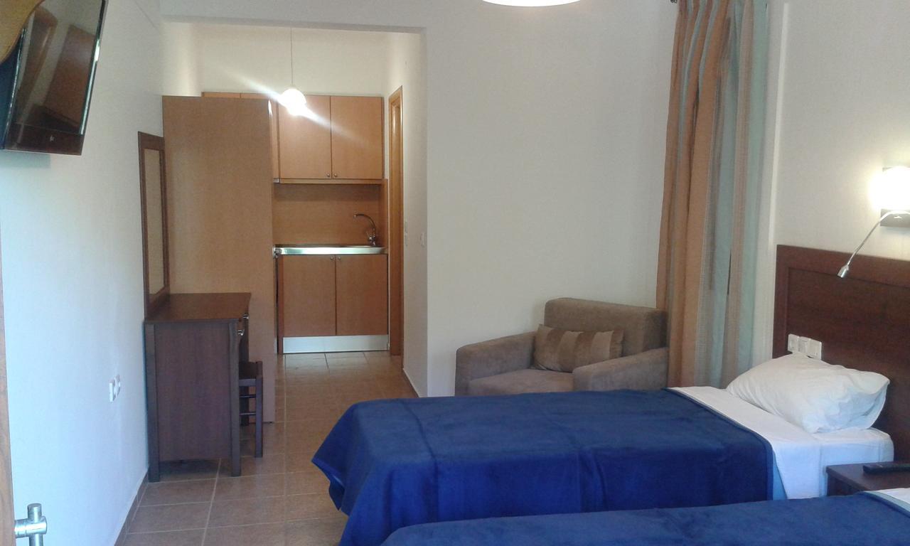 Megalos Mourtias Apartment Alonnisos Town Ngoại thất bức ảnh