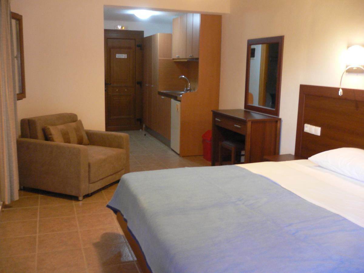 Megalos Mourtias Apartment Alonnisos Town Ngoại thất bức ảnh