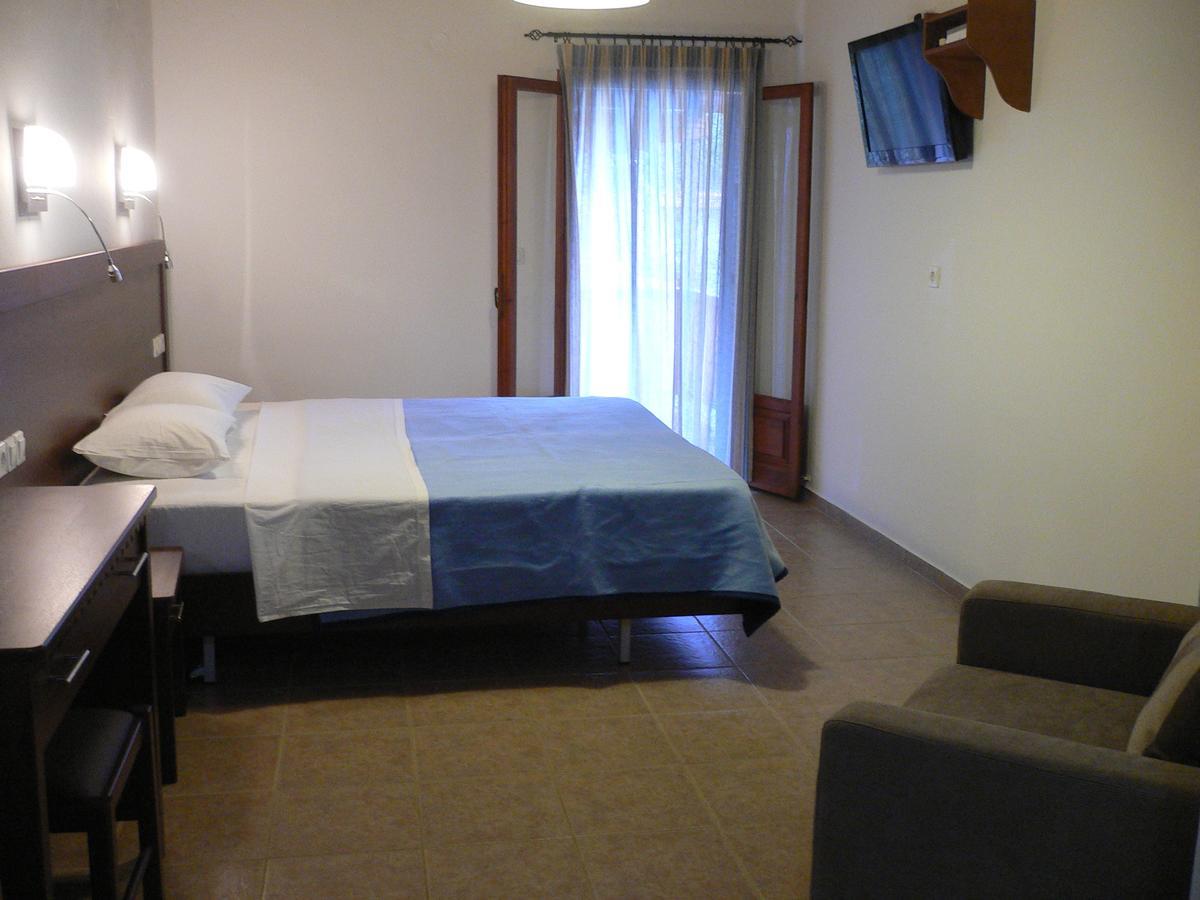 Megalos Mourtias Apartment Alonnisos Town Ngoại thất bức ảnh